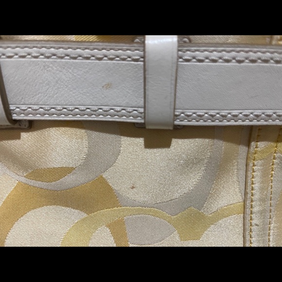 Vintage Hampton Collection Yellow Coach Purse - Picture 4 of 10